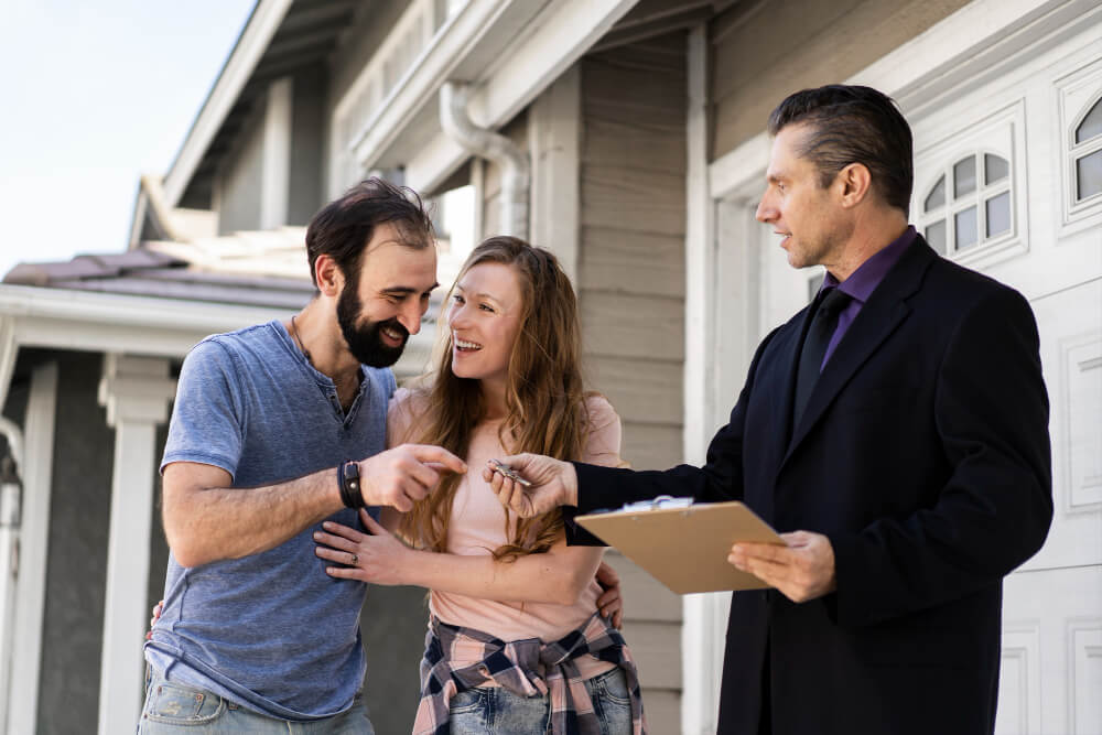 5 Essential Questions to Ask Your Home Insurance Agent